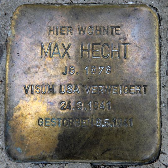 Stolperstein dedicated to Max Hecht