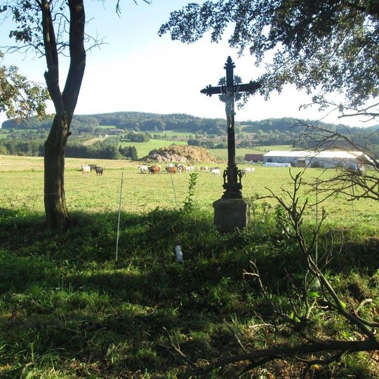 Kříž nad Kondrací v ohradnících