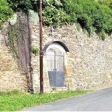 Kaplička u hradeb v Kolínské ulici v Kouřimi