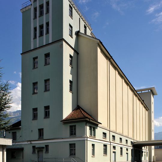 Federal grain silo
