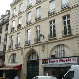 99 rue du Faubourg-Saint-Denis, Paris