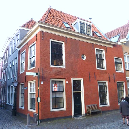 Pieterskerkhof 12, Leiden