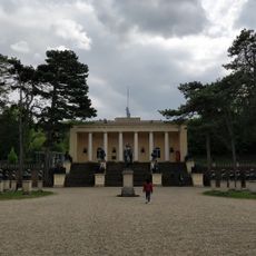 Radetzky-Gedenkstätte und Steinzeitdorf Heldenberg. Kleinwetzdorf