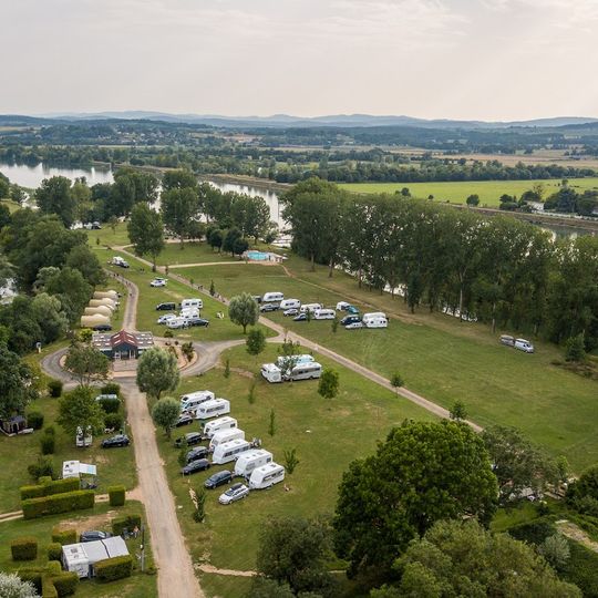 Camping Aux Rives du Soleil