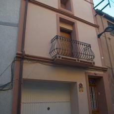 House in carrer Raval del Remei, 17