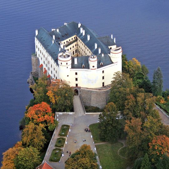 Orlík Castle