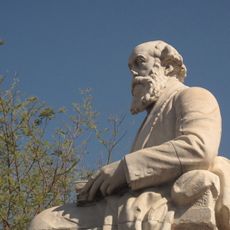 Monument a Eusebi Güell