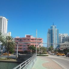 Mid-Beach