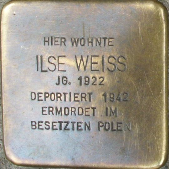 Stolperstein dedicated to Ilse Weiss