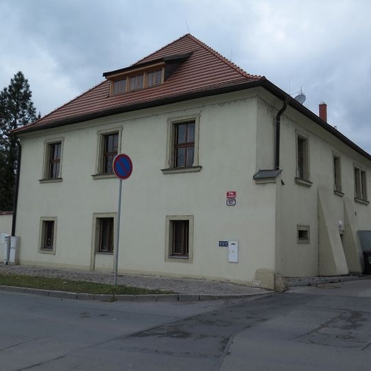 Usedlost / lusthaus Lochotínská 24