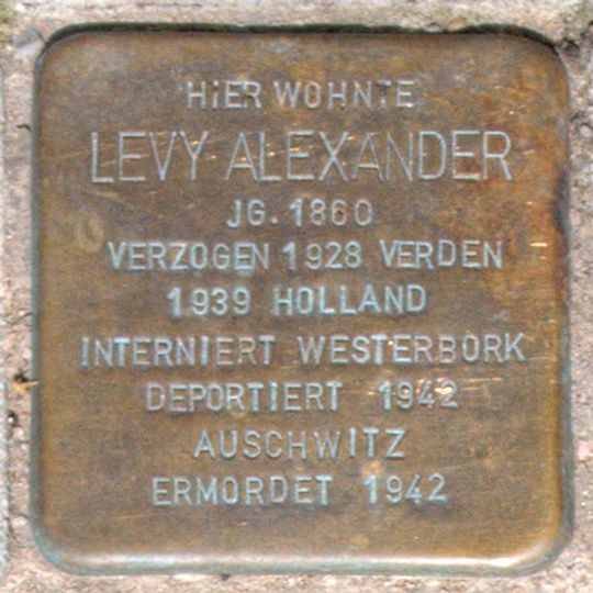 Stolperstein em memória de Levy Alexander