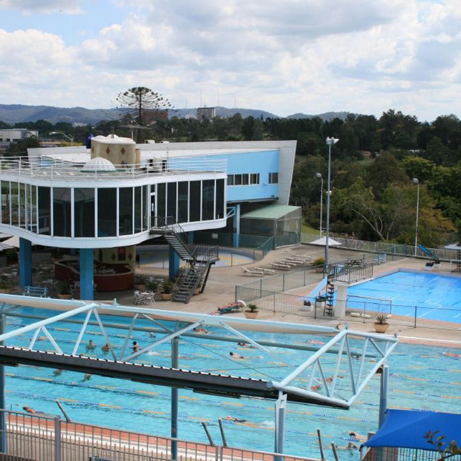 Centenary Pool Complex - Kompleks basenowy w Spring Hill, Australia