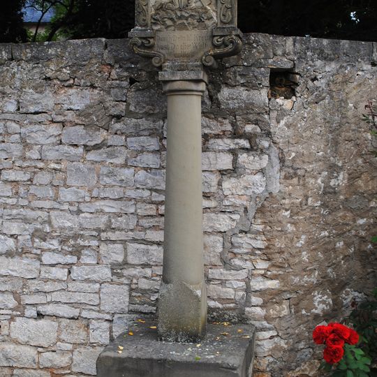 Martersäule mit Kreuzschlepper