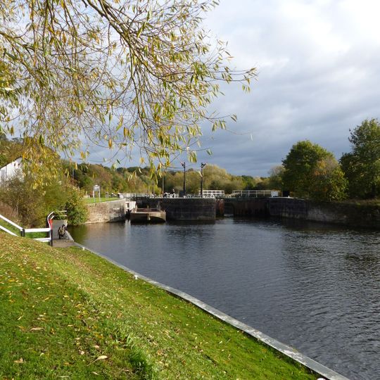 Saltersford Locks