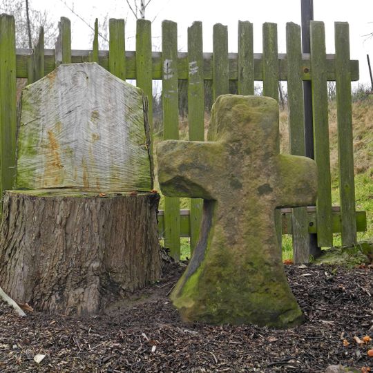 Steinkreuz Gorknitzer Straße 24h