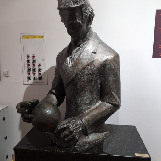 Obra de arte, estatua, monumento conmemorativo