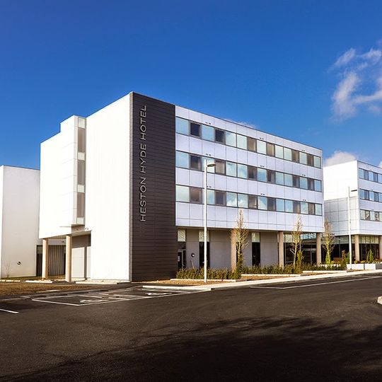 Heston Hyde Hotel