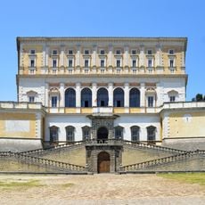 Villa Farnesio