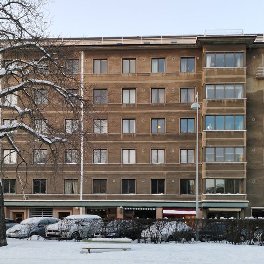 Pohjoinen Hesperiankatu 9