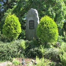 Pomník padlým na náměstí v Měděnci