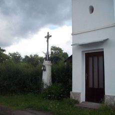 Kříž u kaple v Zalánech