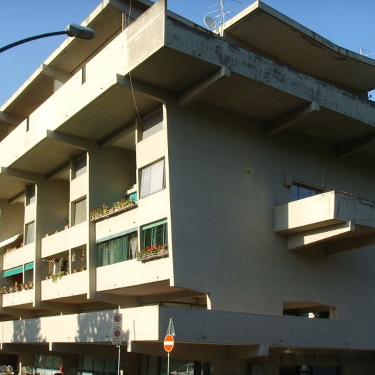 Sorgane building La Nave