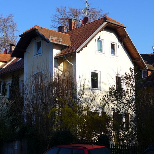 Rembrandtstraße 2