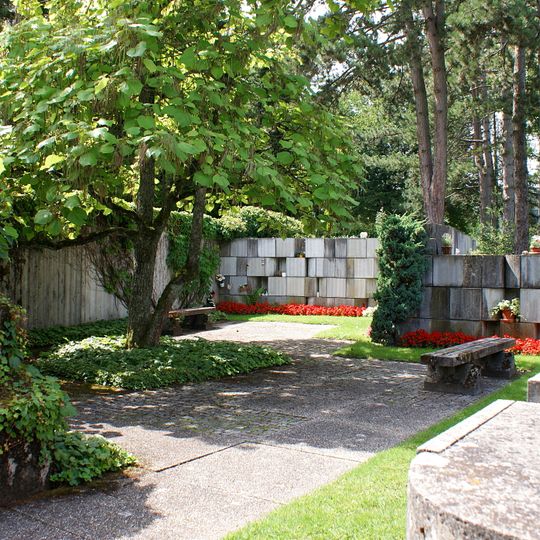 Urnennischenanlage Schosshaldenfriedhof