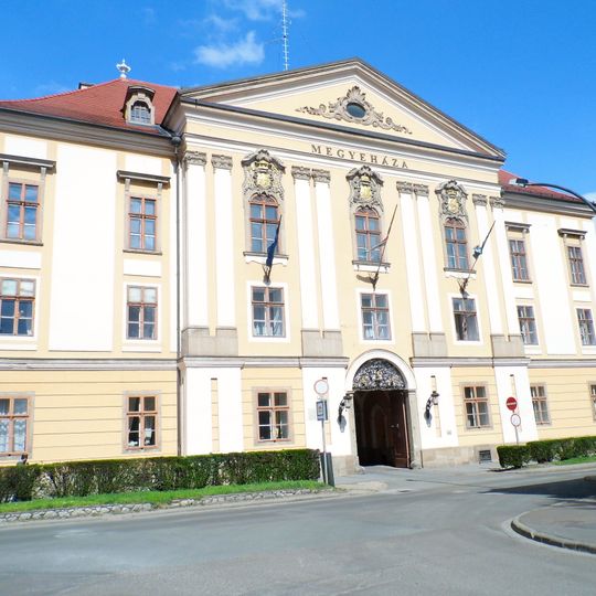 County Hall, Eger
