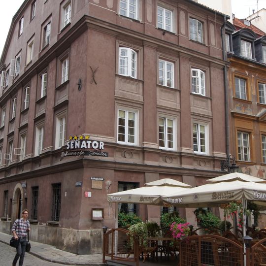1, Szeroki Dunaj Street in Warsaw