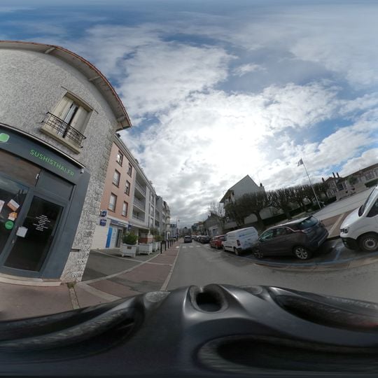 Combs-la-Ville à ses héros