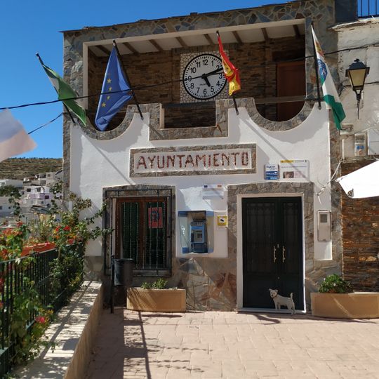 Casa consistorial de Olula de Castro