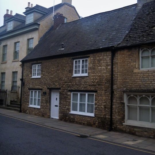 14, St Peter's Street