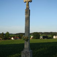 Boží muka u silnice na jižním okraji Kněževsi
