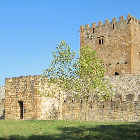 Castle of Muñatones