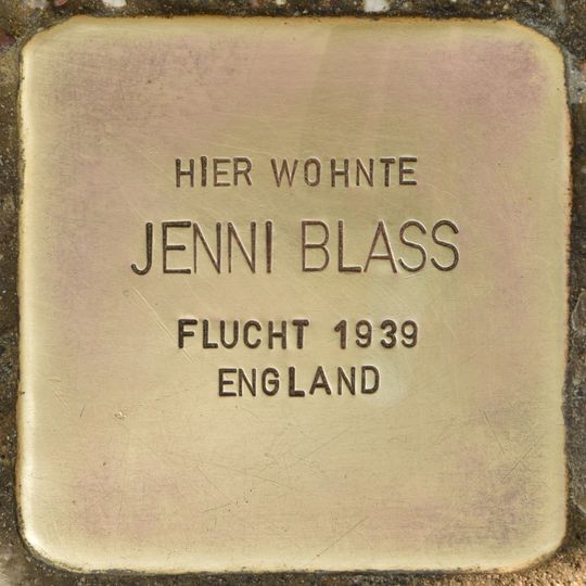 Stolperstein en memoria de Jenni Blass