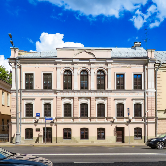 Жилой дом с лавками А.Я. Шамардина – Л.А. Гуревич