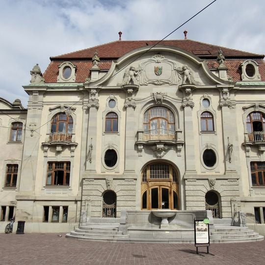 Anciens bains municipaux