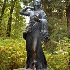 Niobide 2 statue in Pavlovsk Park