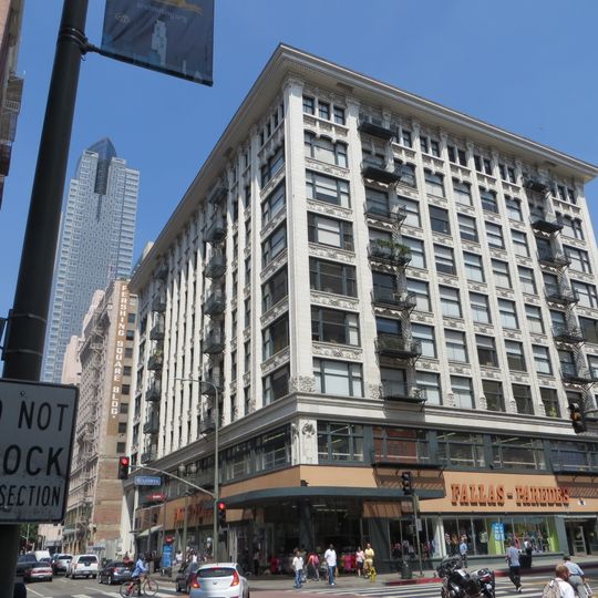 Metropolitan Building