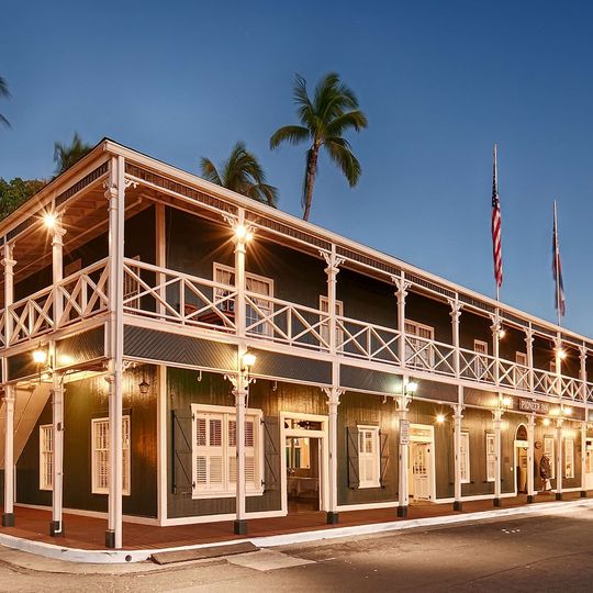 Pioneer Inn