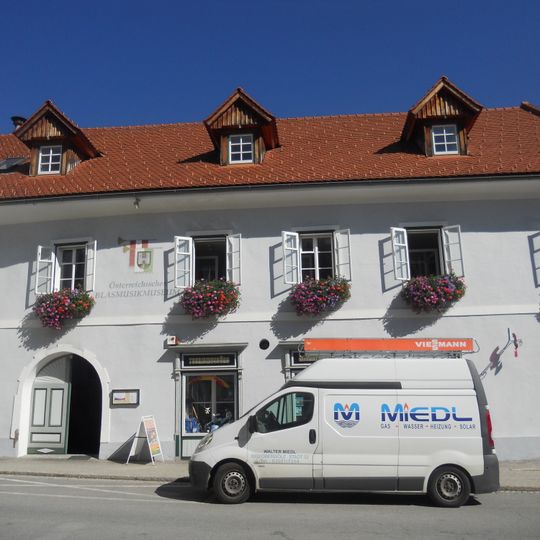 Blasmusik- und Heimatmuseum sowie Stadtmauer