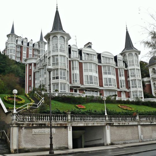 Mirakontxa pasealekua