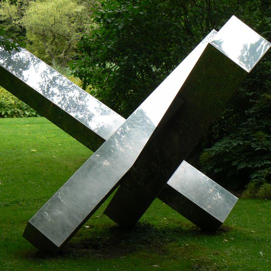 Einheit aus drei gleichen Volumen