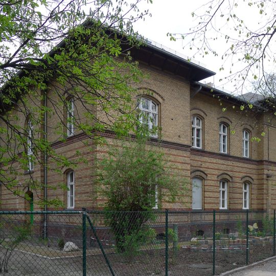 Lehrerhaus des ehem. Joachimsthalschen Gymnasiums Schaperstraße 23, Fasanenplatz