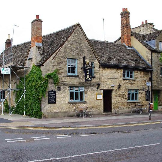 The Three Horseshoes Public House