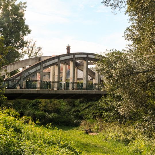 Most ulice Rudé armády přes Tichou Orlici v Borohrádku