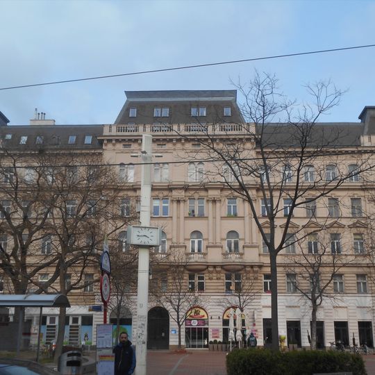 Miethaus Wallensteinplatz 3-4