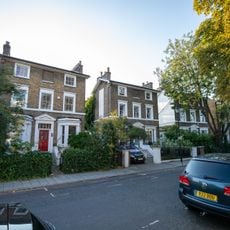 26,28 And 30, Stockwell Park Crescent Sw9