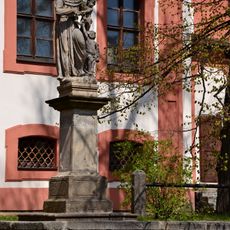 Socha svatého Jana z Boha ve Valči